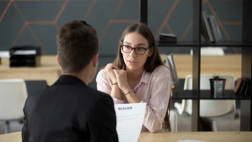 Strongest Signs You Probably Didn&rsquo;t Get the Job